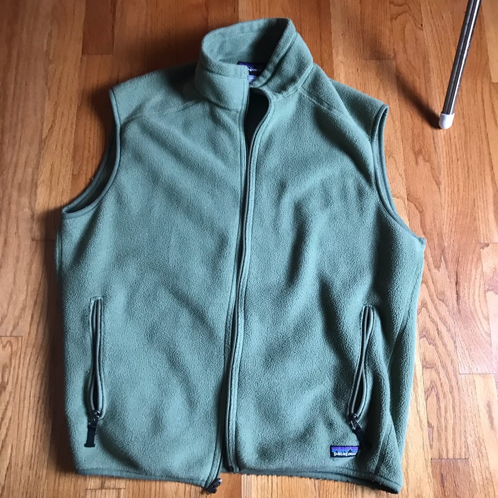 Men’s Patagonia XL green vest